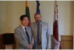 Mieste viešėjo Japonijos ambasadorius 