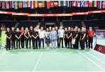 Pasveikinti tarptautinio badmintono turnyro dalyviai