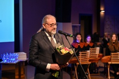 G. Kartano nuotrauka G. Kartano nuotrauka