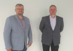 Iš kairės E. Sapeliauskas, A. Tautkus